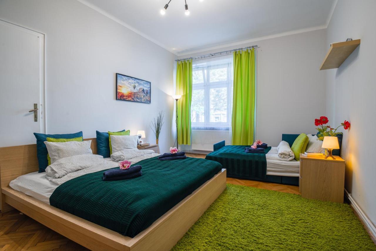 Kings Neighbor. Apartment 600 Meters From Castle Krakow Bagian luar foto