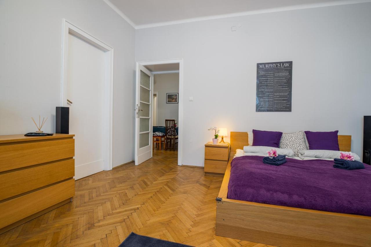 Kings Neighbor. Apartment 600 Meters From Castle Krakow Bagian luar foto