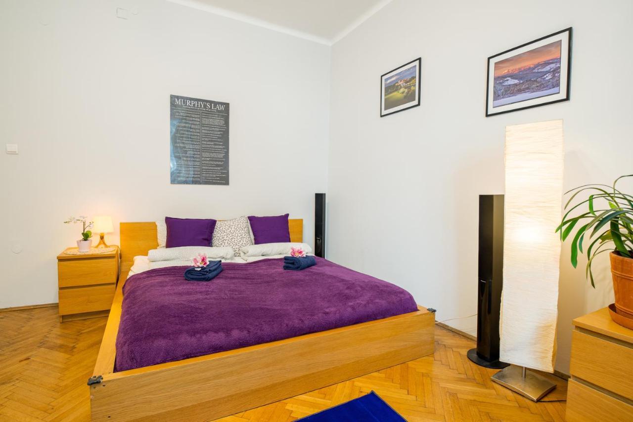 Kings Neighbor. Apartment 600 Meters From Castle Krakow Bagian luar foto
